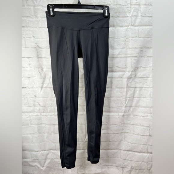 TNA Aritzia Leggings - Picture 3 of 4